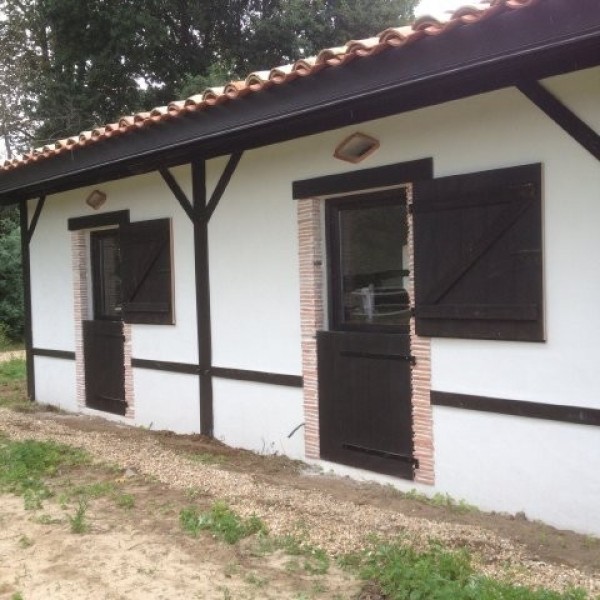 Puerta exterior :: CARINBISA Fabricante nacional ventana madera y madera  aluminio. Carpinteria industrial y domestica