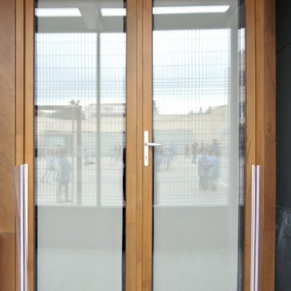 Slotted entrance door