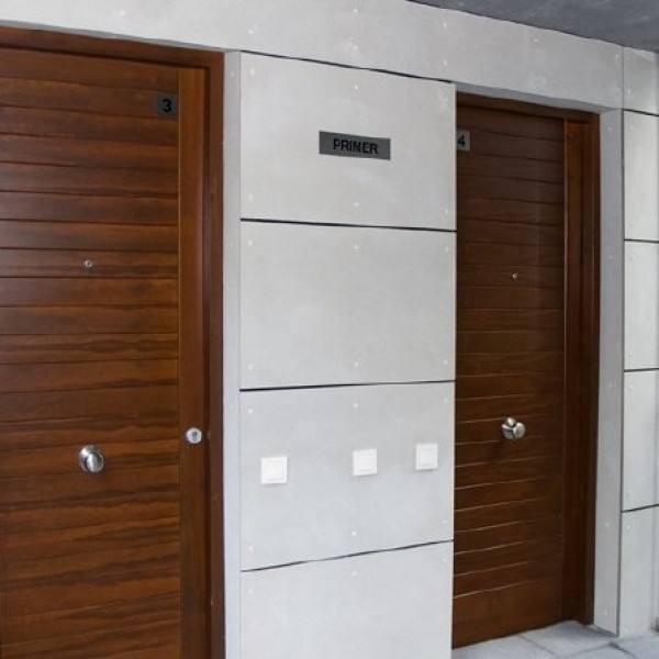 Slotted entrance door