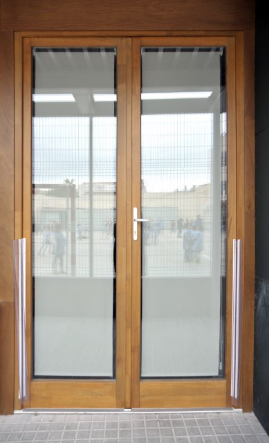 Puerta exterior :: CARINBISA Fabricante nacional ventana madera y
